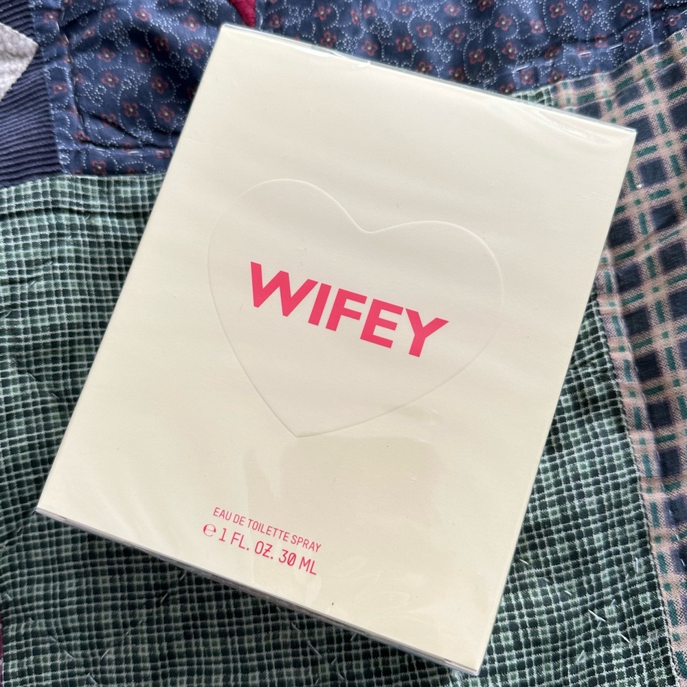KKW Fragrance Wifey